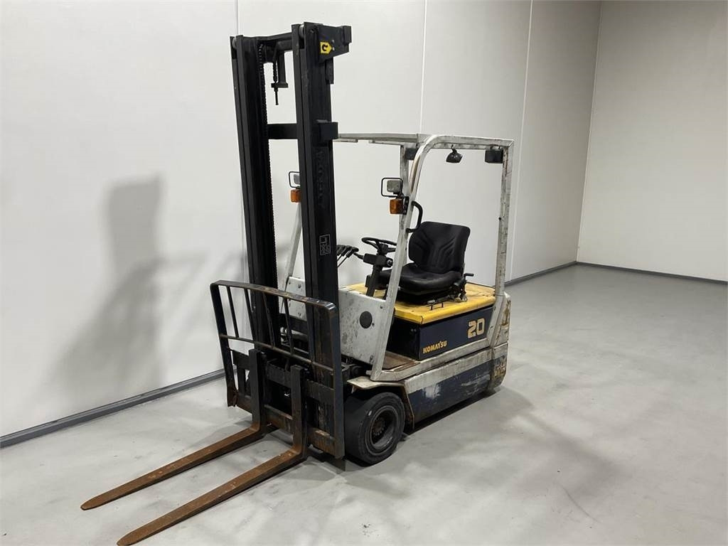 Komatsu FB20M-2E - Electric forklift: picture 4 Komatsu FB20M-2E - Electric forklift: picture 4