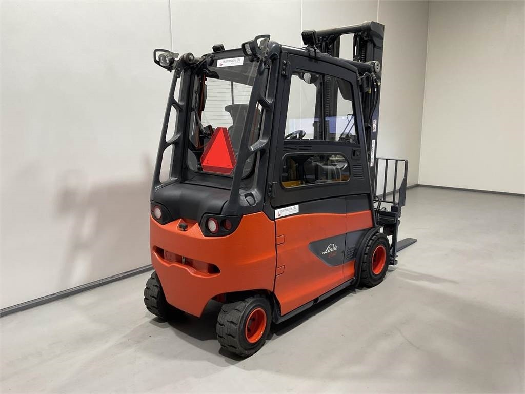 Linde E30/600-02 - Electric forklift: picture 2 Linde E30/600-02 - Electric forklift: picture 2