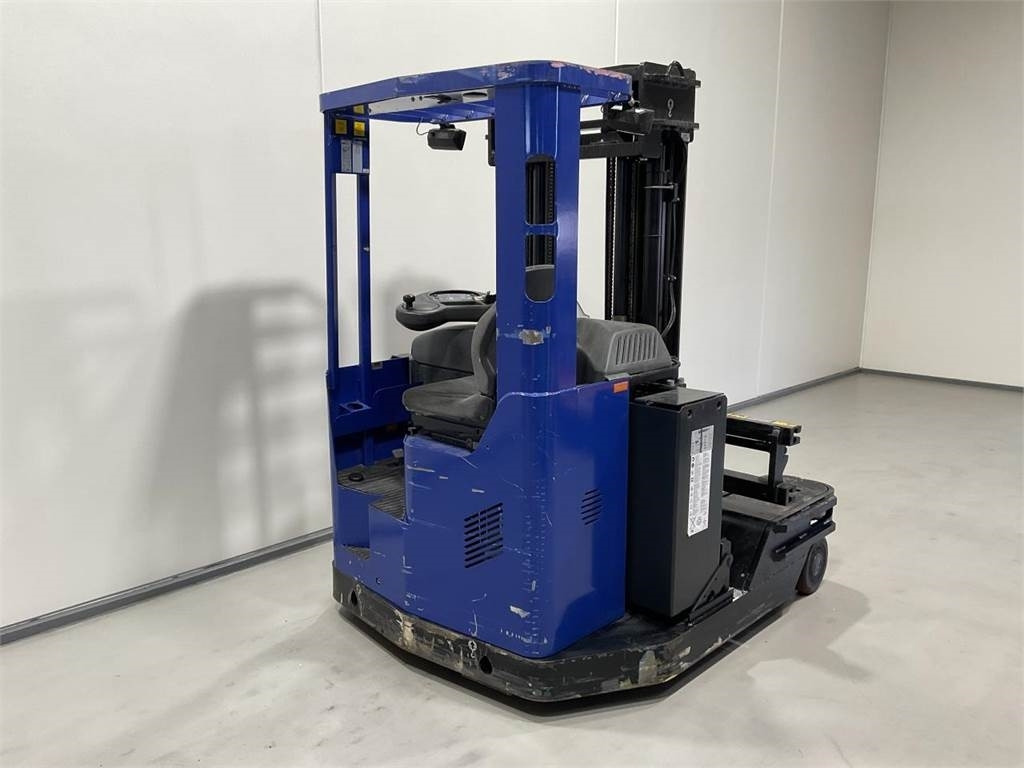 Rocla TEM25 TREV 4800 - 4-way reach truck: picture 2 Rocla TEM25 TREV 4800 - 4-way reach truck: picture 2