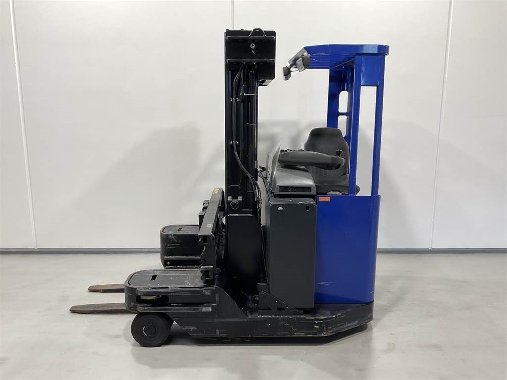 Rocla TEM25 TREV 4800 - 4-way reach truck: picture 3 Rocla TEM25 TREV 4800 - 4-way reach truck: picture 3
