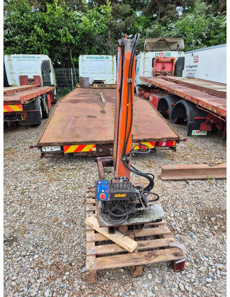 HMF 252-T2 with 2 hydraulic extensions - Loader crane: picture 2 HMF 252-T2 with 2 hydraulic extensions - Loader crane: picture 2