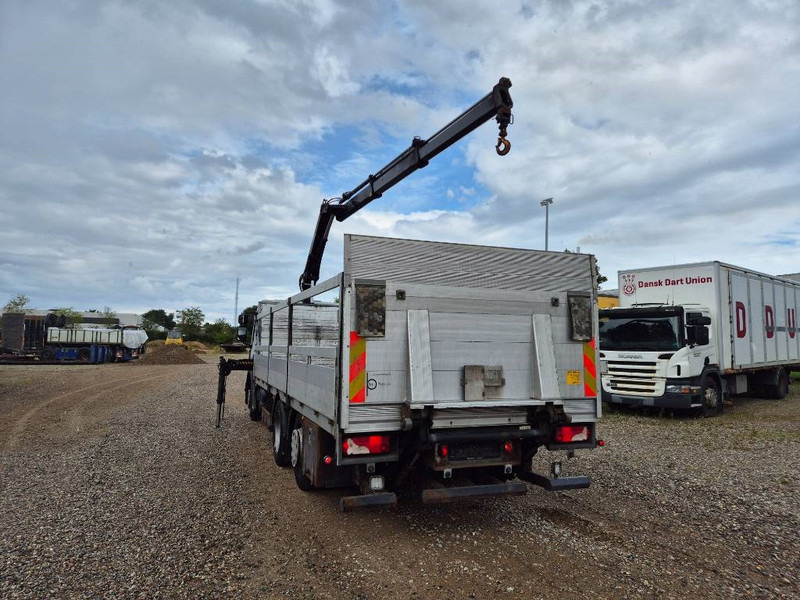 Renault Premium 320 DCI // Hiab 088 / B-2 // Lift - Crane truck: picture 4 Renault Premium 320 DCI // Hiab 088 / B-2 // Lift - Crane truck: picture 4