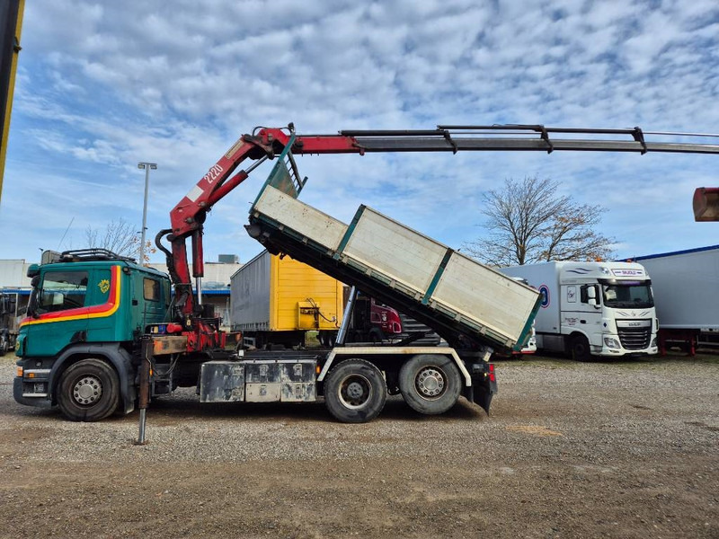 Scania P450 6x2/4 // HMF 2223 K4 // 3-way tip - Crane truck: picture 5 Scania P450 6x2/4 // HMF 2223 K4 // 3-way tip - Crane truck: picture 5