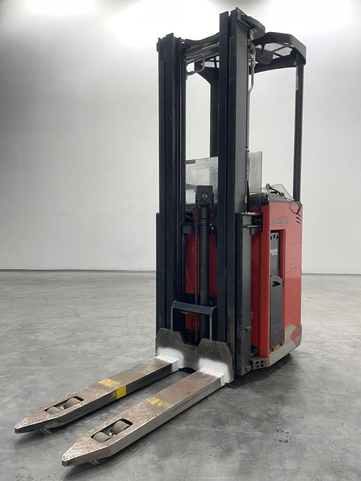 Stacker Actil L1350TTFYi: picture 1
