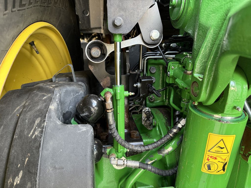Leasing of John Deere 6250R Ultimate Edition Autopowr John Deere 6250R Ultimate Edition Autopowr: picture 16 Leasing of John Deere 6250R Ultimate Edition Autopowr John Deere 6250R Ultimate Edition Autopowr: picture 16