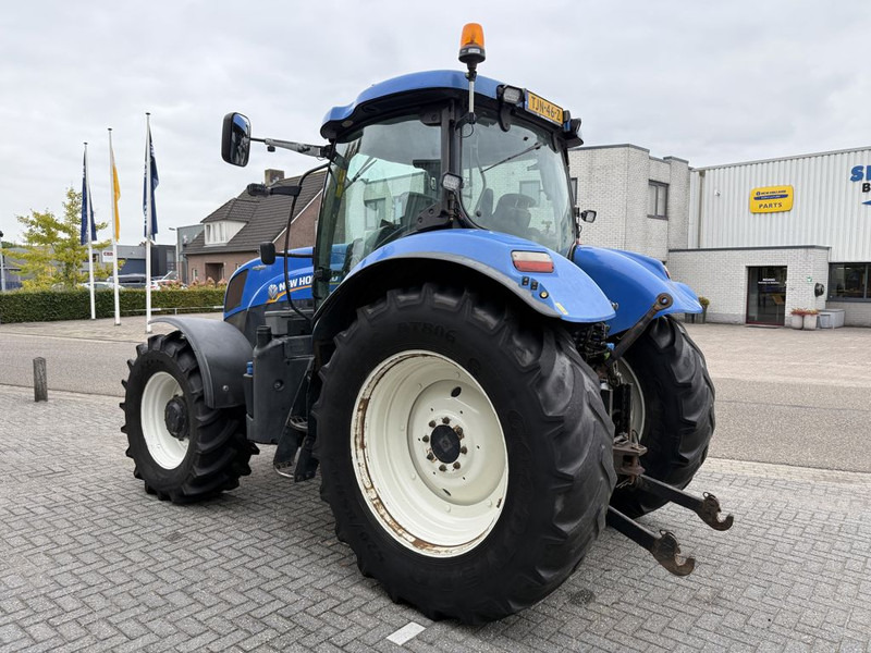 New Holland T7.210 Auto Command - Farm tractor: picture 2 New Holland T7.210 Auto Command - Farm tractor: picture 2
