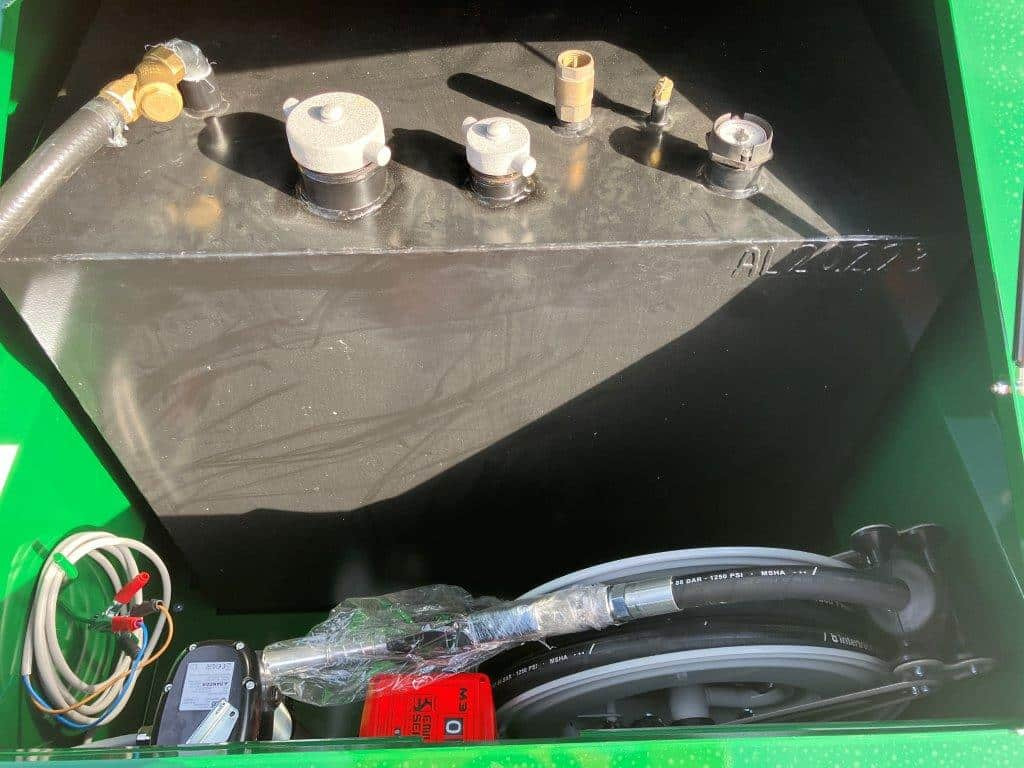 New Farm trailer Bailey Fuel Bowser: picture 7