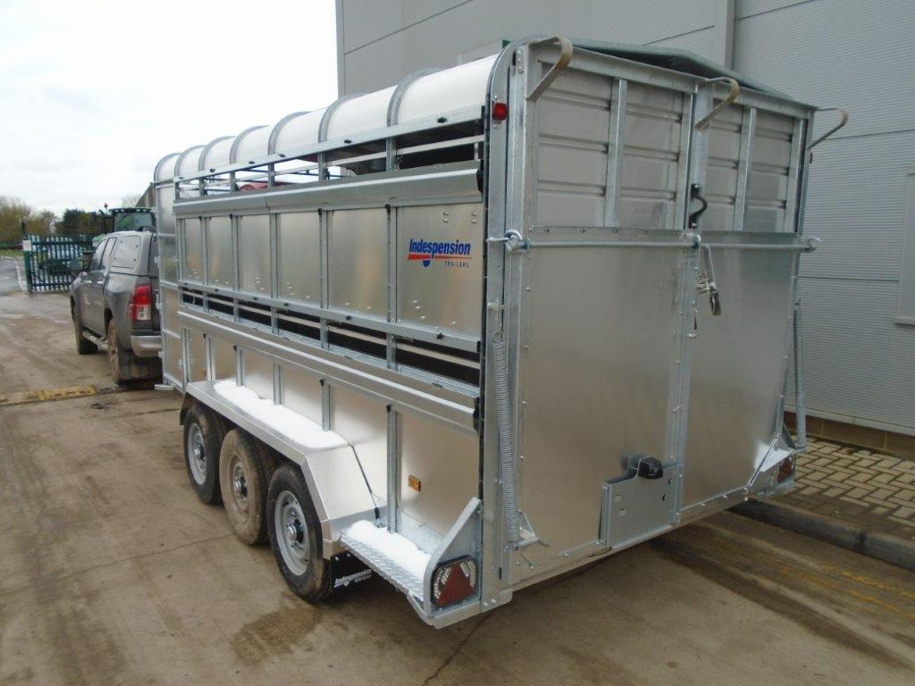 Indespension LT35146TRI - Livestock trailer: picture 4 Indespension LT35146TRI - Livestock trailer: picture 4