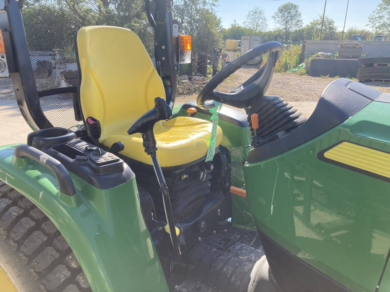 New Compact tractor John Deere 3039R compact tractor: picture 9