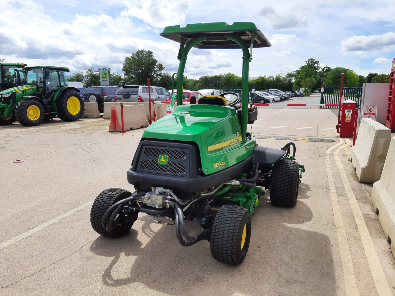 John Deere 8800A TerrainCut Mower - Garden mower: picture 4 John Deere 8800A TerrainCut Mower - Garden mower: picture 4