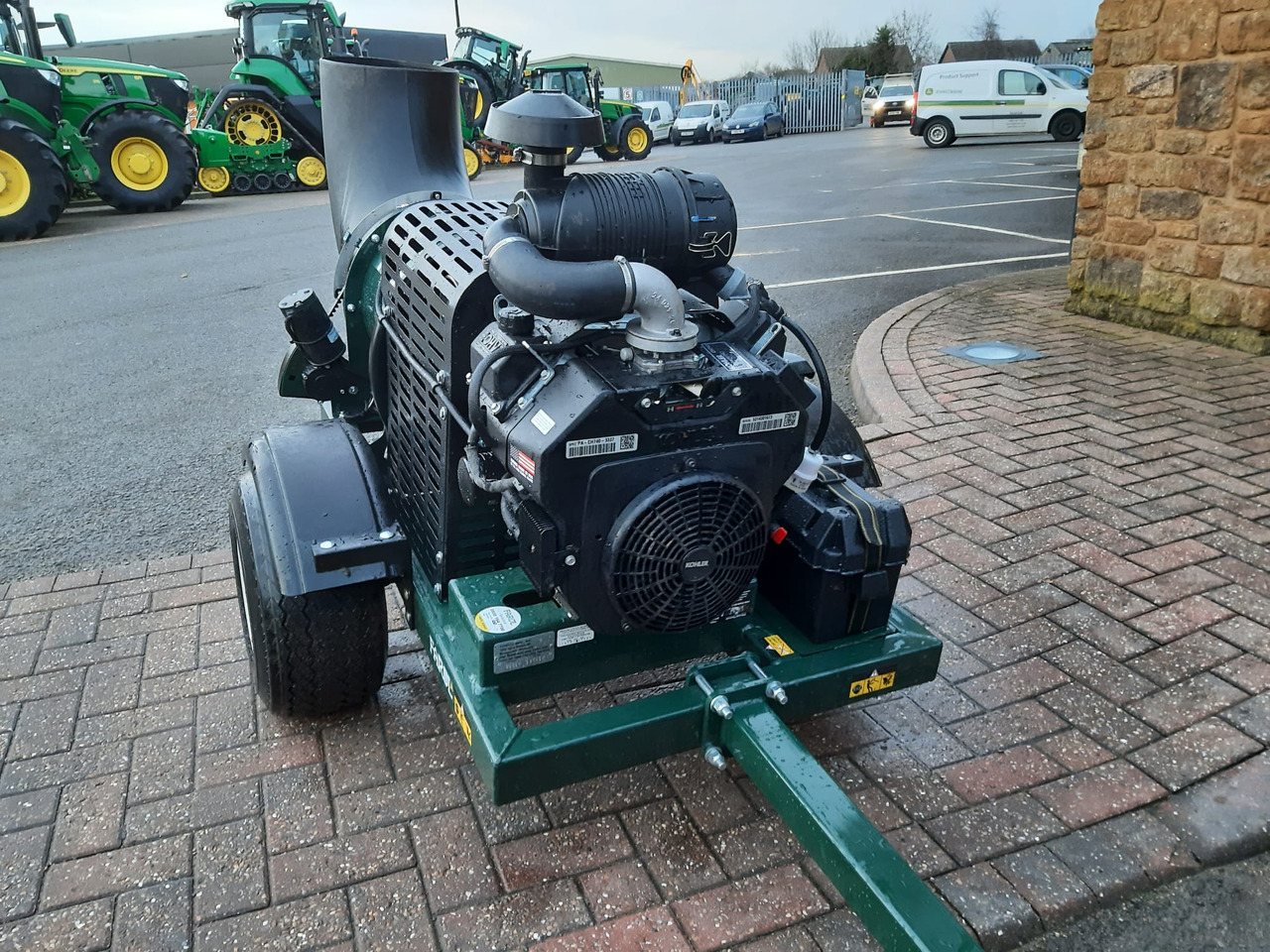 Turfco Torrent 2 Debris Blower - Garden equipment: picture 5 Turfco Torrent 2 Debris Blower - Garden equipment: picture 5