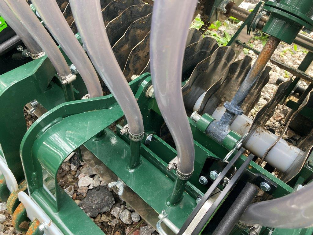 New Sowing equipment Turfco TriWave™ 60 Overseeder: picture 7