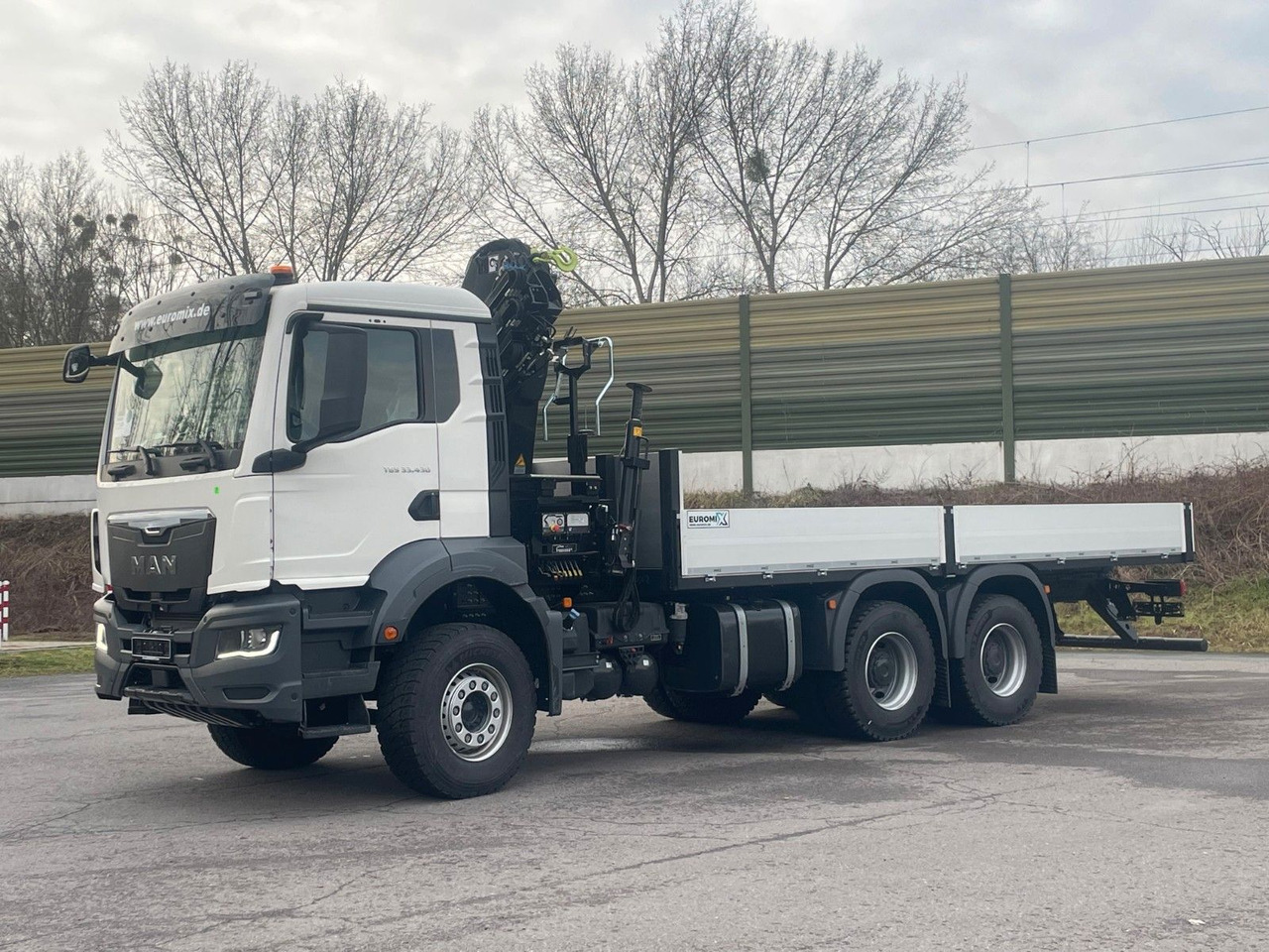 MAN TGS 33.440 6x4 Kran HIAB 138-3 - Dropside/ Flatbed truck, Crane truck: picture 3 MAN TGS 33.440 6x4 Kran HIAB 138-3 - Dropside/ Flatbed truck, Crane truck: picture 3
