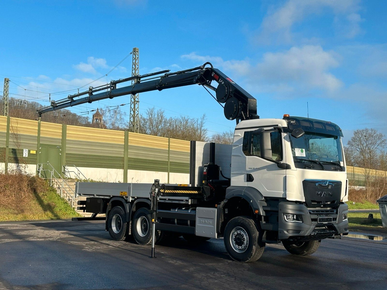 MAN TGS 33.440 6x6 Kran HIAB 228-6 - Crane truck: picture 1 MAN TGS 33.440 6x6 Kran HIAB 228-6 - Crane truck: picture 1