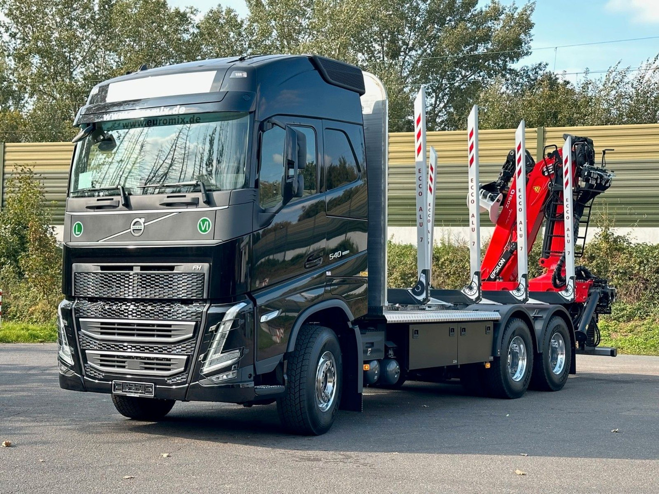 Volvo FH 540 6x4 LogLift EPSILON - Log truck, Crane truck: picture 1 Volvo FH 540 6x4 LogLift EPSILON - Log truck, Crane truck: picture 1