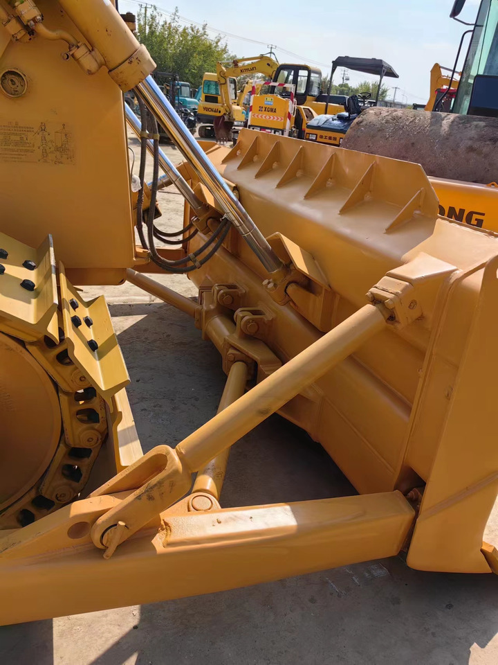 CATERPILLAR D6G2 - Bulldozer: picture 5 CATERPILLAR D6G2 - Bulldozer: picture 5