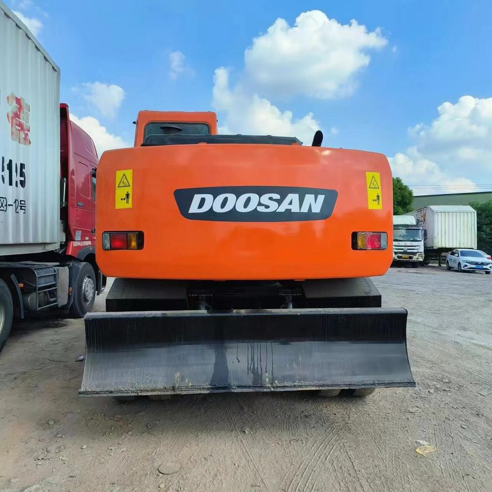 Doosan DH 150 LC-7 - Wheel excavator: picture 5 Doosan DH 150 LC-7 - Wheel excavator: picture 5