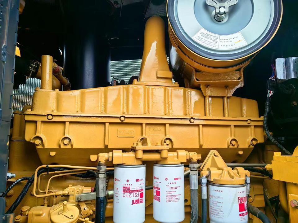 Shantui Second Hand Bulldozer SD32 Original Used Ripper Crawler Bulldozer Core Bearing Including Models SD13 SD16 SD22 SD32 SD42 - Bulldozer: picture 5 Shantui Second Hand Bulldozer SD32 Original Used Ripper Crawler Bulldozer Core Bearing Including Models SD13 SD16 SD22 SD32 SD42 - Bulldozer: picture 5