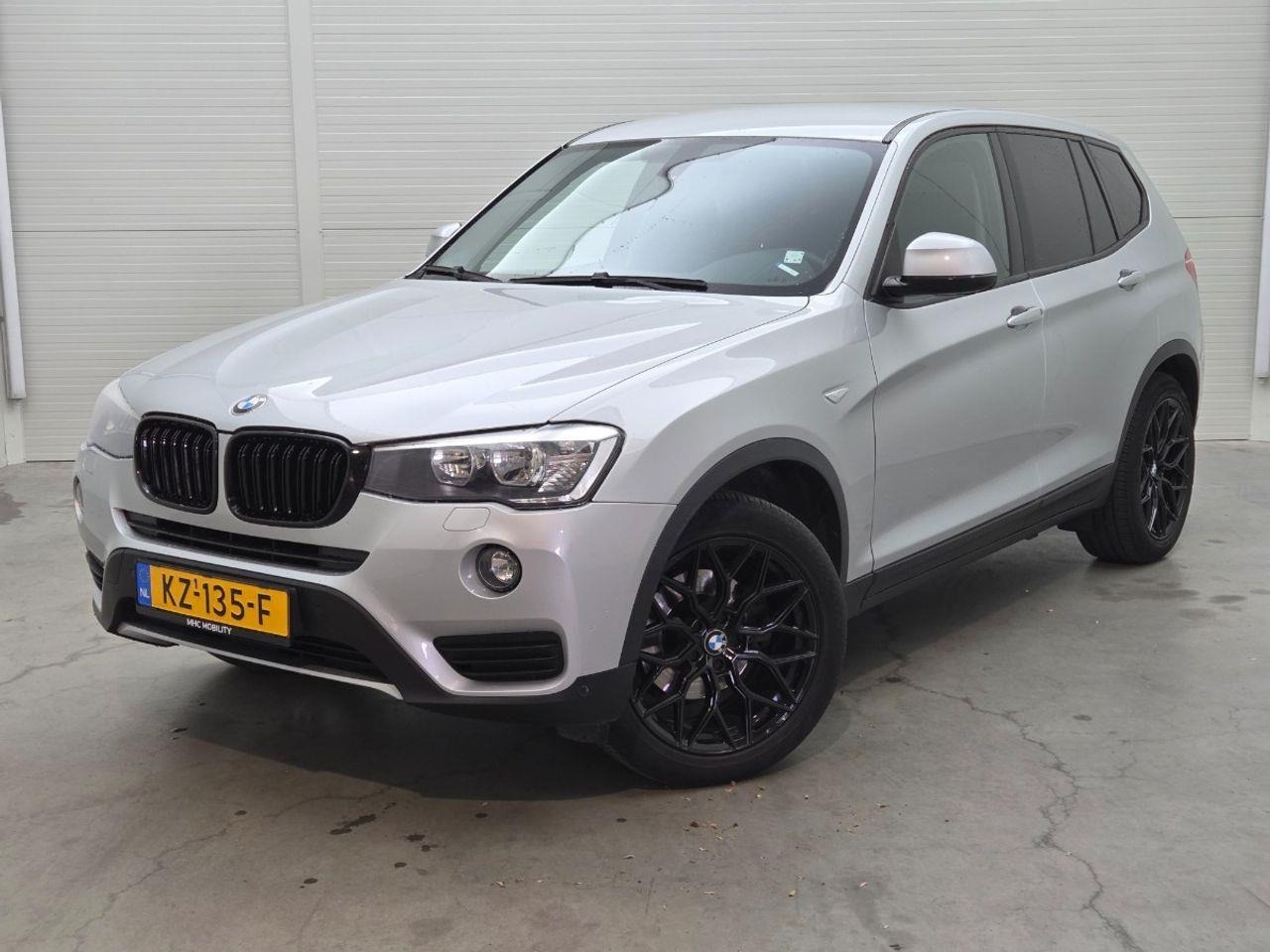 BMW X3 sDrive20i Business | 2015 | 192.306 km | Automaat | KZ135F | NAP: Geen oordeel - SUV: picture 1 BMW X3 sDrive20i Business | 2015 | 192.306 km | Automaat | KZ135F | NAP: Geen oordeel - SUV: picture 1