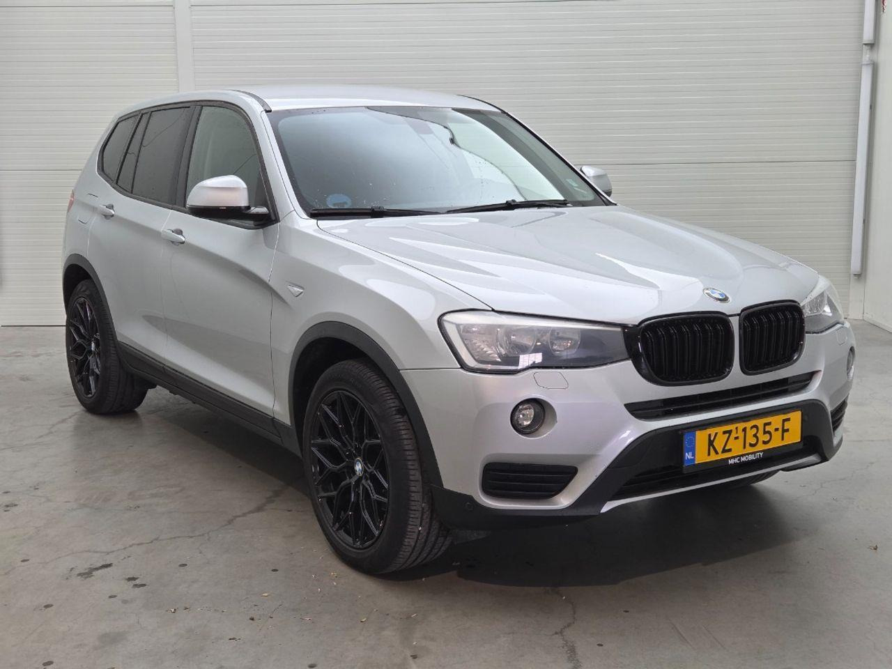 BMW X3 sDrive20i Business | 2015 | 192.306 km | Automaat | KZ135F | NAP: Geen oordeel - SUV: picture 2 BMW X3 sDrive20i Business | 2015 | 192.306 km | Automaat | KZ135F | NAP: Geen oordeel - SUV: picture 2