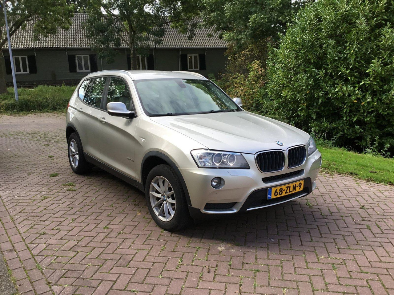 BMW | X3 | xDrive20i High Executive | 2013 | 187.727 km | 68ZLN9 | Automaat | Logisch - SUV: picture 2 BMW | X3 | xDrive20i High Executive | 2013 | 187.727 km | 68ZLN9 | Automaat | Logisch - SUV: picture 2