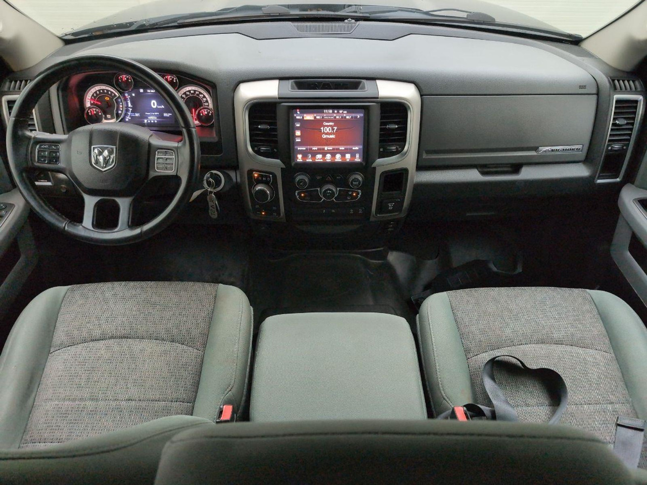 Dodge Ram 1500 5.7 V8 4x4 Regular Cab 8'0 | 2016 | 143.782 km | Automaat | VXL58P | NAP: Geen oordeel - Pickup truck: picture 5 Dodge Ram 1500 5.7 V8 4x4 Regular Cab 8'0 | 2016 | 143.782 km | Automaat | VXL58P | NAP: Geen oordeel - Pickup truck: picture 5