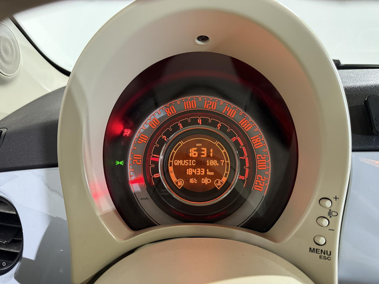 Fiat | 500 | 1.2 Naked | 2008 | 184.331 km | NT110L | Geen oordeel - Hatchback: picture 4 Fiat | 500 | 1.2 Naked | 2008 | 184.331 km | NT110L | Geen oordeel - Hatchback: picture 4