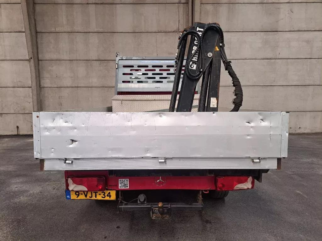 Mercedes-Benz Sprinter 313 2.2 CDI AUT Open laadbak met Hiab 008T kraan 9-VJT-34 213.086 km - Flatbed van: picture 5 Mercedes-Benz Sprinter 313 2.2 CDI AUT Open laadbak met Hiab 008T kraan 9-VJT-34 213.086 km - Flatbed van: picture 5