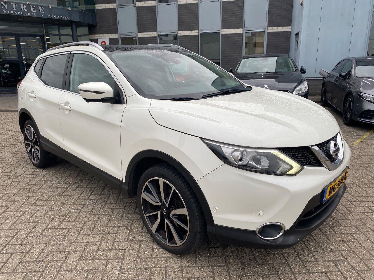 Nissan Qashqai 1.2 Tekna | 2016 | 172.484 km | Automaat | NG373X | NAP: Geen oordeel - SUV: picture 2 Nissan Qashqai 1.2 Tekna | 2016 | 172.484 km | Automaat | NG373X | NAP: Geen oordeel - SUV: picture 2