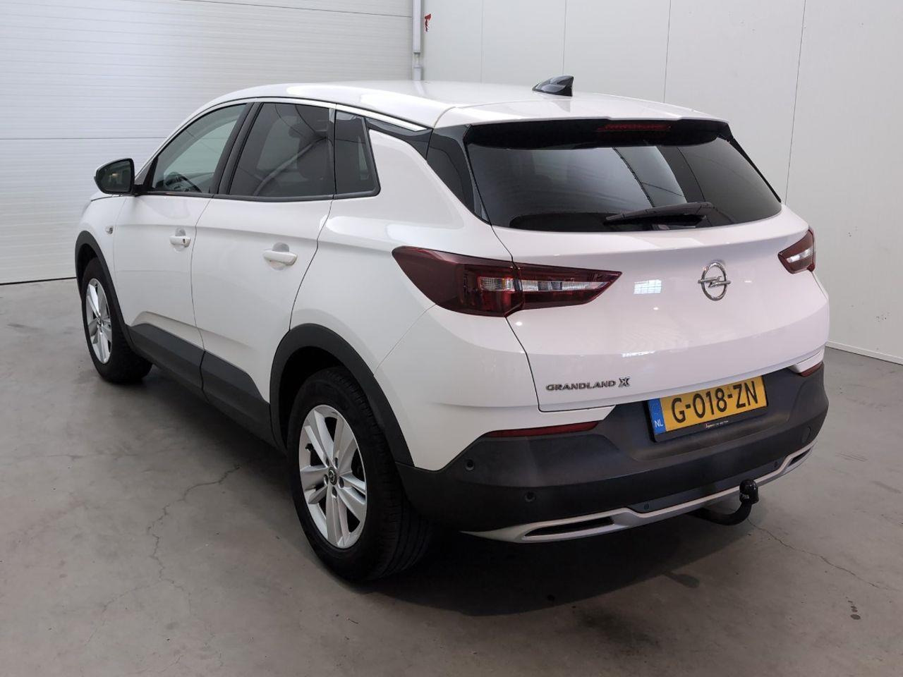 Opel Grandland X 1.2 Turbo Business Executive | 2020 | 195.958 km | Automaat | G018ZN | NAP: Logisch - SUV: picture 3 Opel Grandland X 1.2 Turbo Business Executive | 2020 | 195.958 km | Automaat | G018ZN | NAP: Logisch - SUV: picture 3