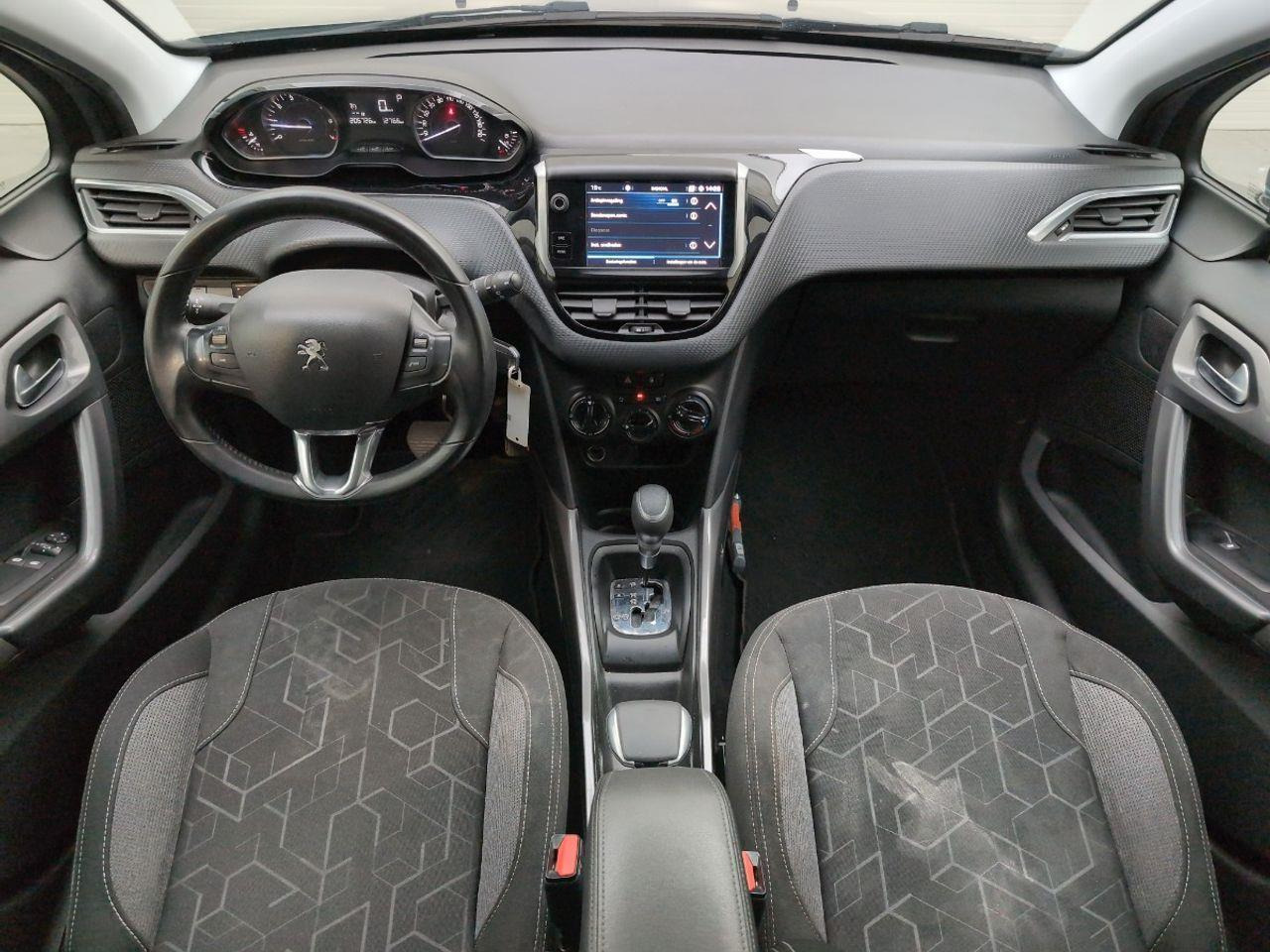Peugeot 2008 1.2 PureTech Active | 2018 | 206.726 km | Automaat | TJ287G | NAP: Logisch - SUV: picture 5 Peugeot 2008 1.2 PureTech Active | 2018 | 206.726 km | Automaat | TJ287G | NAP: Logisch - SUV: picture 5