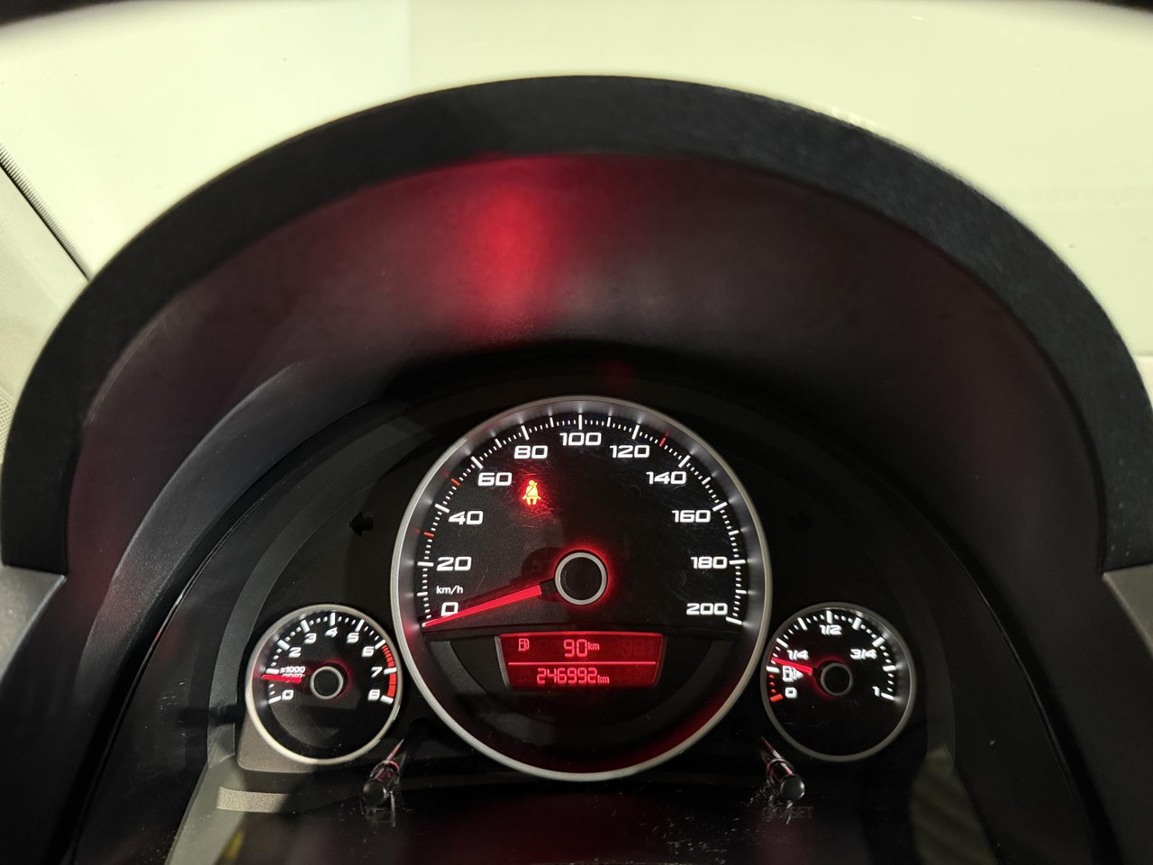 SEAT | Mii | 1.0 Style Sport | 2012 | 246.992 km | 87XVB7 | Logisch - Hatchback: picture 5 SEAT | Mii | 1.0 Style Sport | 2012 | 246.992 km | 87XVB7 | Logisch - Hatchback: picture 5