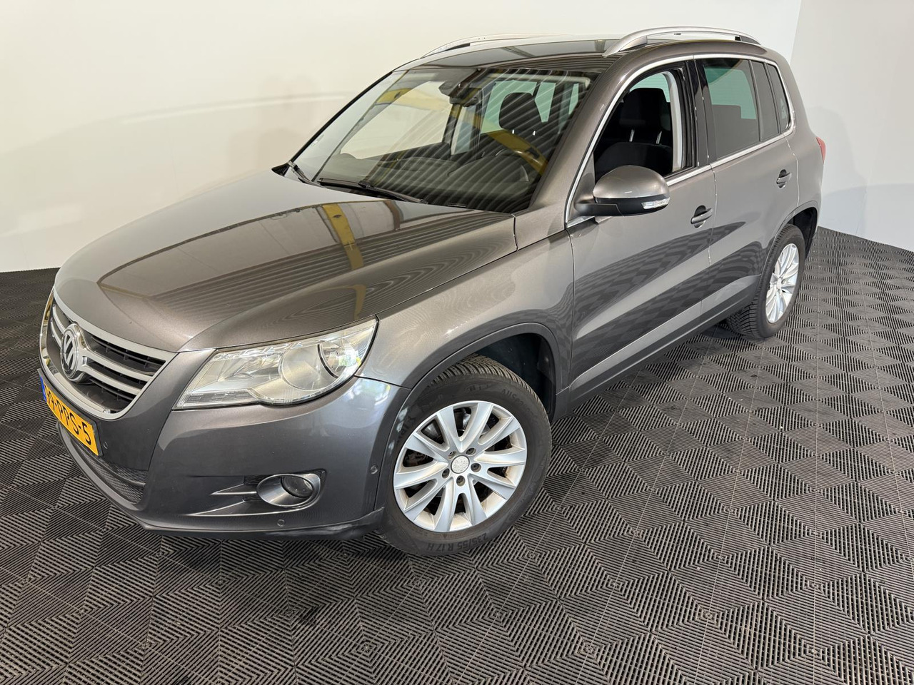 Volkswagen Tiguan 1.4 TSI Sport&Style 99-PPS-5 266.257 km - Car: picture 1 Volkswagen Tiguan 1.4 TSI Sport&Style 99-PPS-5 266.257 km - Car: picture 1