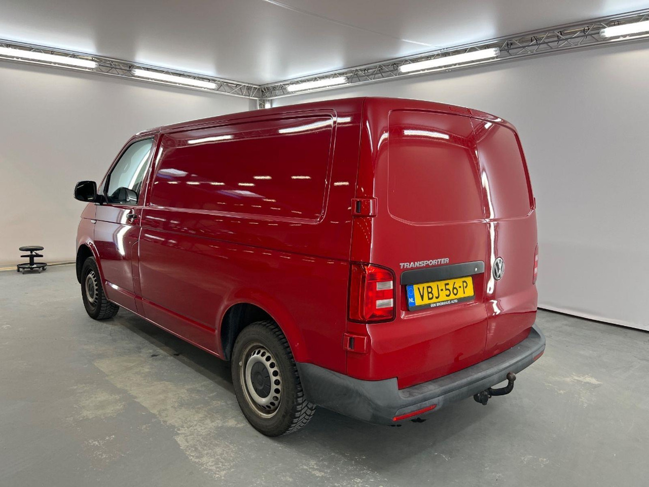 Volkswagen Transporter 2.0 TDI L1H1 Highline | 2019 | 151.061 km | VBJ56P | NAP: Logisch - Panel van: picture 3 Volkswagen Transporter 2.0 TDI L1H1 Highline | 2019 | 151.061 km | VBJ56P | NAP: Logisch - Panel van: picture 3