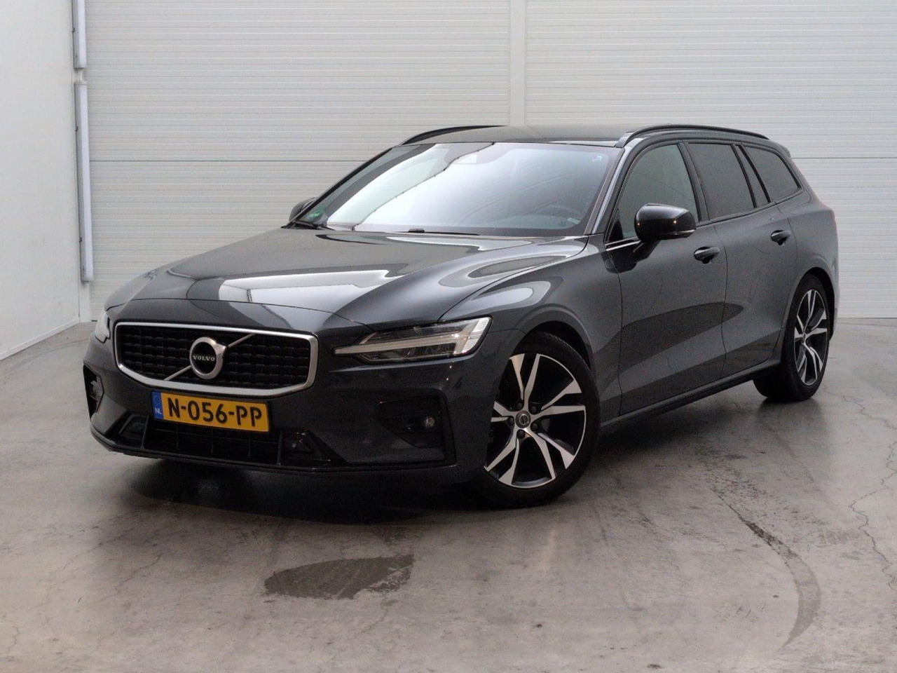 Car Volvo V60 2.0 D4 Inscription | 2019 | 192.437 km | Automaat | N056PP | NAP: Geen oordeel: picture 1