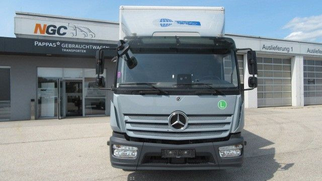Mercedes-Benz 1224L Koffer LBW 2 to. Klima, neuer Tacho 4.1 - Box truck: picture 2 Mercedes-Benz 1224L Koffer LBW 2 to. Klima, neuer Tacho 4.1 - Box truck: picture 2