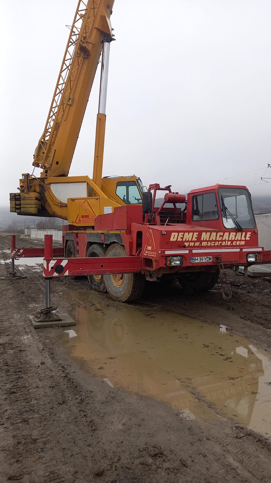 LIEBHERR LTM1050 - Mobile crane: picture 2 LIEBHERR LTM1050 - Mobile crane: picture 2