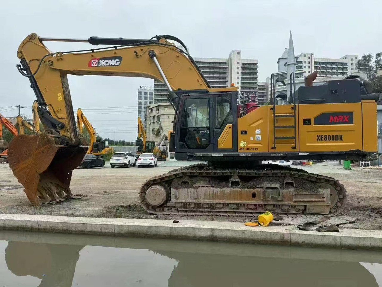 XCMG XE800DK - Crawler excavator: picture 1 XCMG XE800DK - Crawler excavator: picture 1