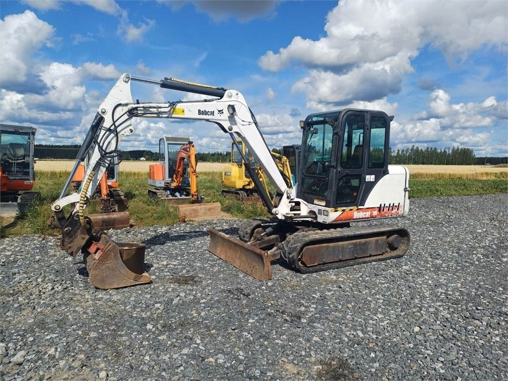 Bobcat 337D kallistajalla - Mini excavator: picture 1 Bobcat 337D kallistajalla - Mini excavator: picture 1