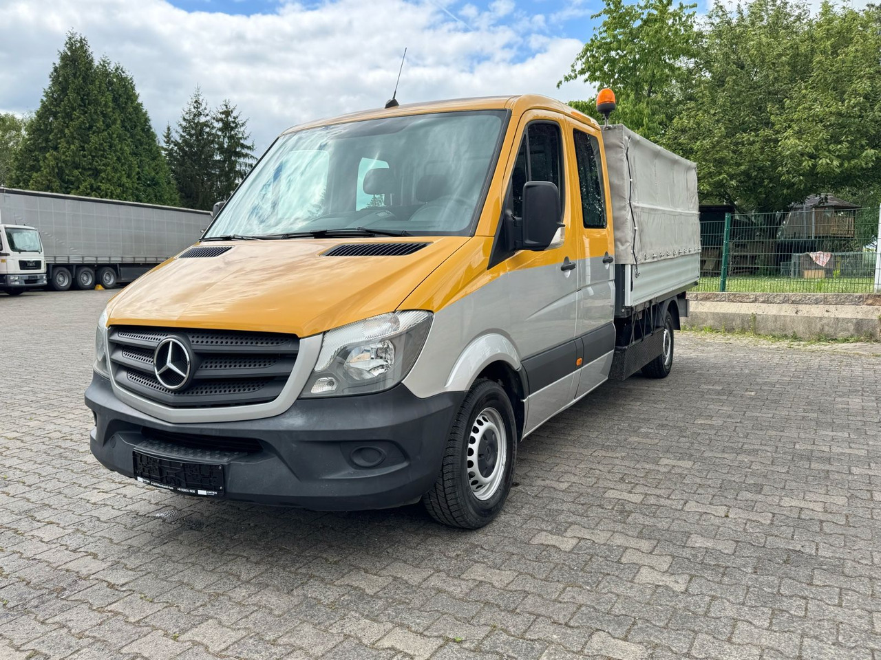 Mercedes-Benz 316 CDI/DK/Ahk/Top-Zustand/Tüv-Neu! - Curtain side van, Combi van: picture 2 Mercedes-Benz 316 CDI/DK/Ahk/Top-Zustand/Tüv-Neu! - Curtain side van, Combi van: picture 2