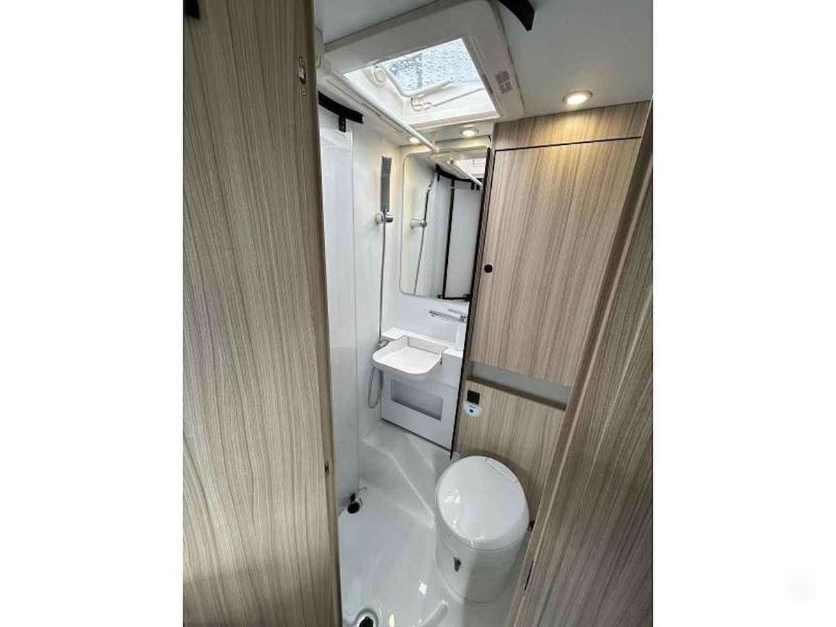 New Semi-integrated motorhome SUN LIVING C 65 SL: picture 15