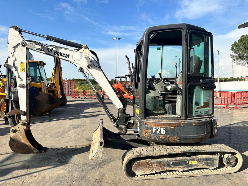 Bobcat E26 - Mini excavator: picture 1 Bobcat E26 - Mini excavator: picture 1