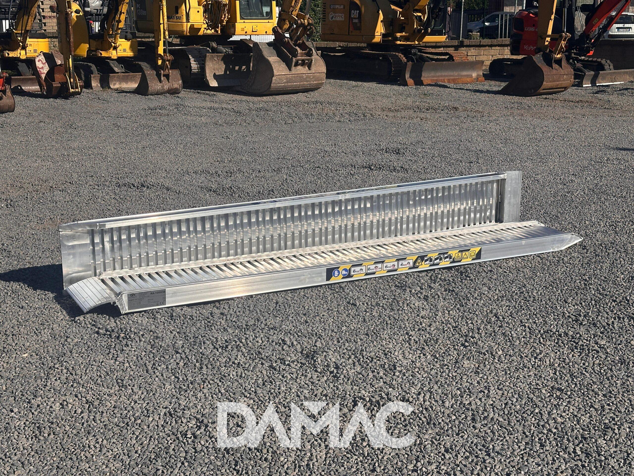 DAMAC 150x40 - Loading ramp: picture 1 DAMAC 150x40 - Loading ramp: picture 1