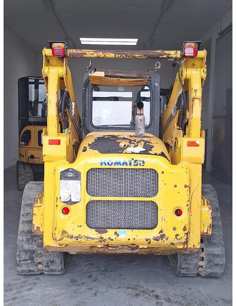 Compact track loader Komatsu CK35: picture 6