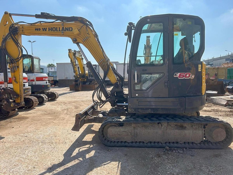 New Holland E60C - Mini excavator: picture 2 New Holland E60C - Mini excavator: picture 2