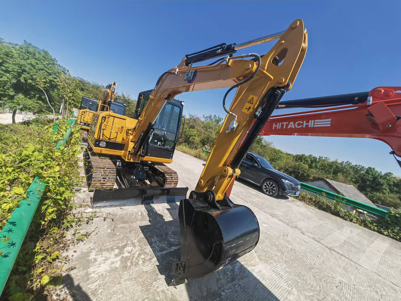 CATERPILLAR 305.5E2 - Mini excavator: picture 3 CATERPILLAR 305.5E2 - Mini excavator: picture 3