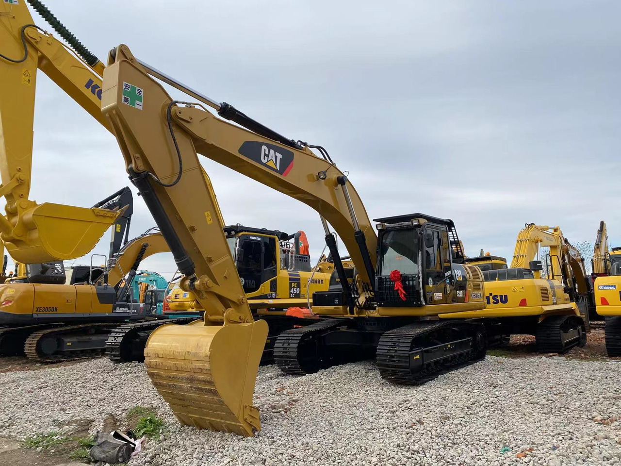 CATERPILLAR 329D2L - Crawler excavator: picture 4 CATERPILLAR 329D2L - Crawler excavator: picture 4