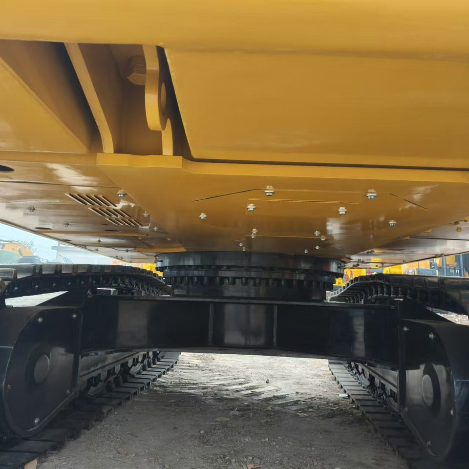 Crawler excavator CATERPILLAR 336GC: picture 13