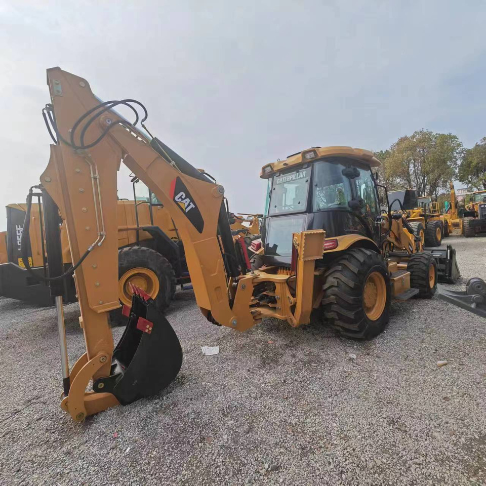 CATERPILLAR 420F - Backhoe loader: picture 3 CATERPILLAR 420F - Backhoe loader: picture 3