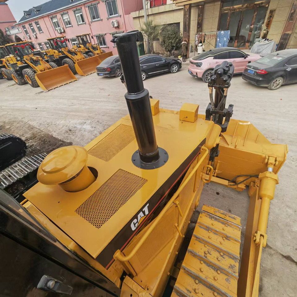 CATERPILLAR D8R - Bulldozer: picture 5 CATERPILLAR D8R - Bulldozer: picture 5
